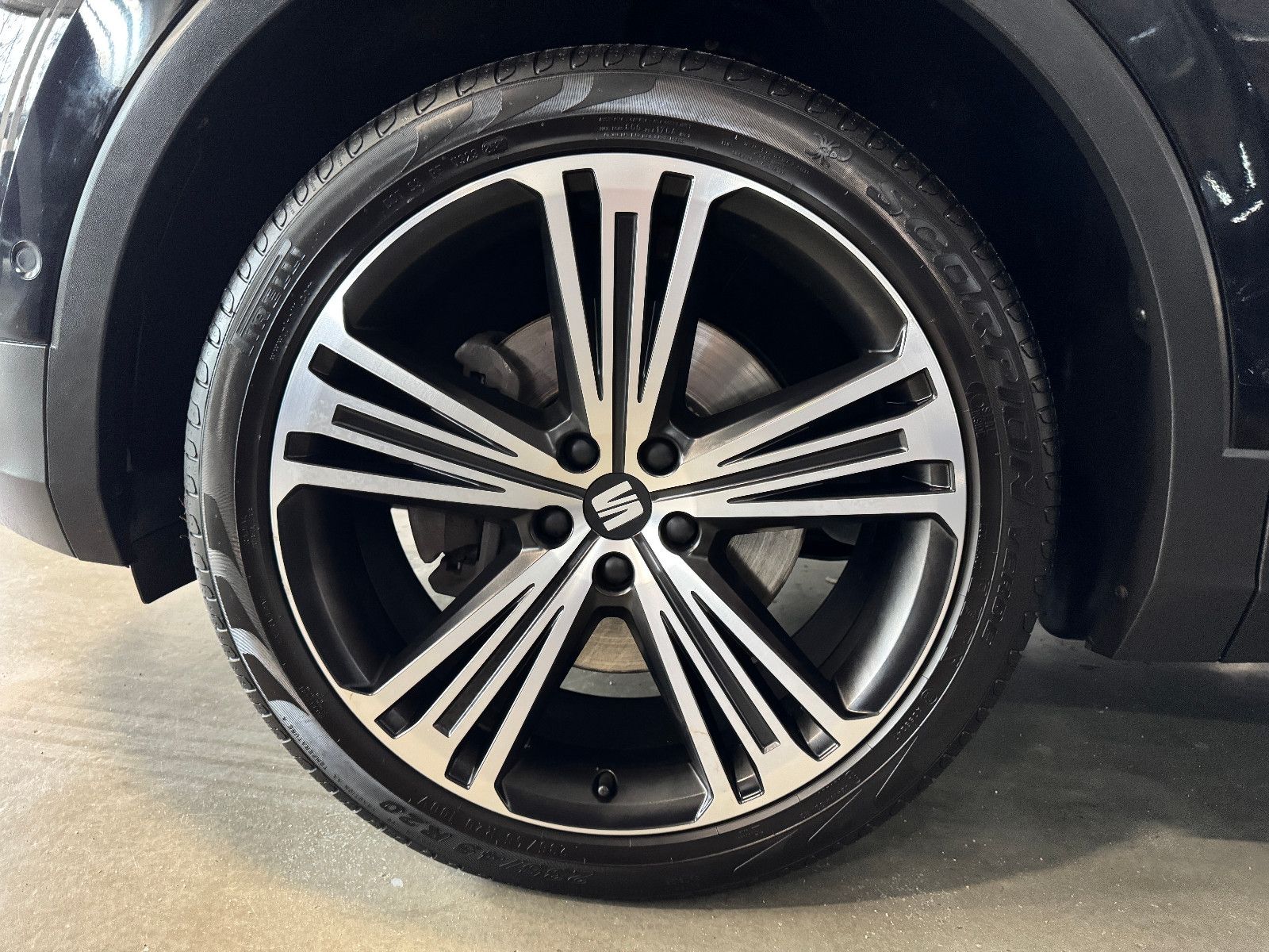 Fahrzeugabbildung SEAT Tarraco Xcellence 4DRIVE 7-SITZER ABSOLUT VOLL