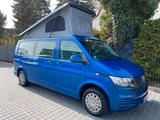 Volkswagen T6.1 *CAMPER *AUFSTELLDACH *LANG *ALLRAD *AHK - blaue Volkswagen T6 California