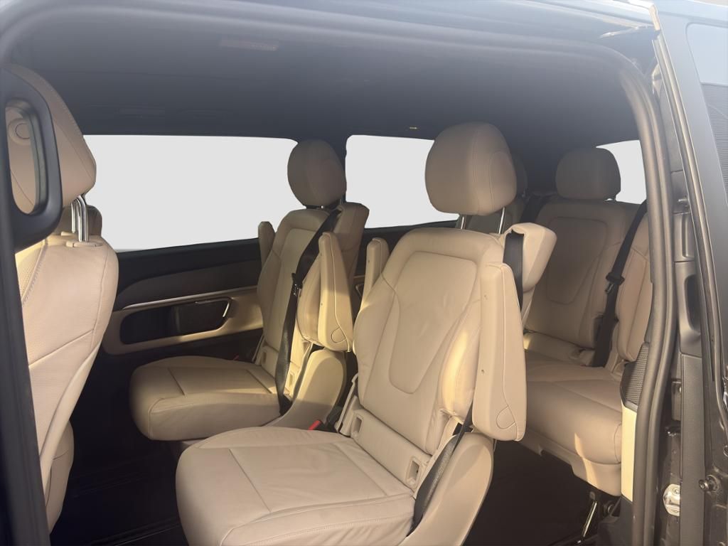 Fahrzeugabbildung Mercedes-Benz V 300 d AVANTGARDE EDITION Lang Leder*Pano*SD*LM