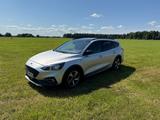 Ford Focus Active, sehr gepflegt,  top Ausstattung - Ford Focus: Se