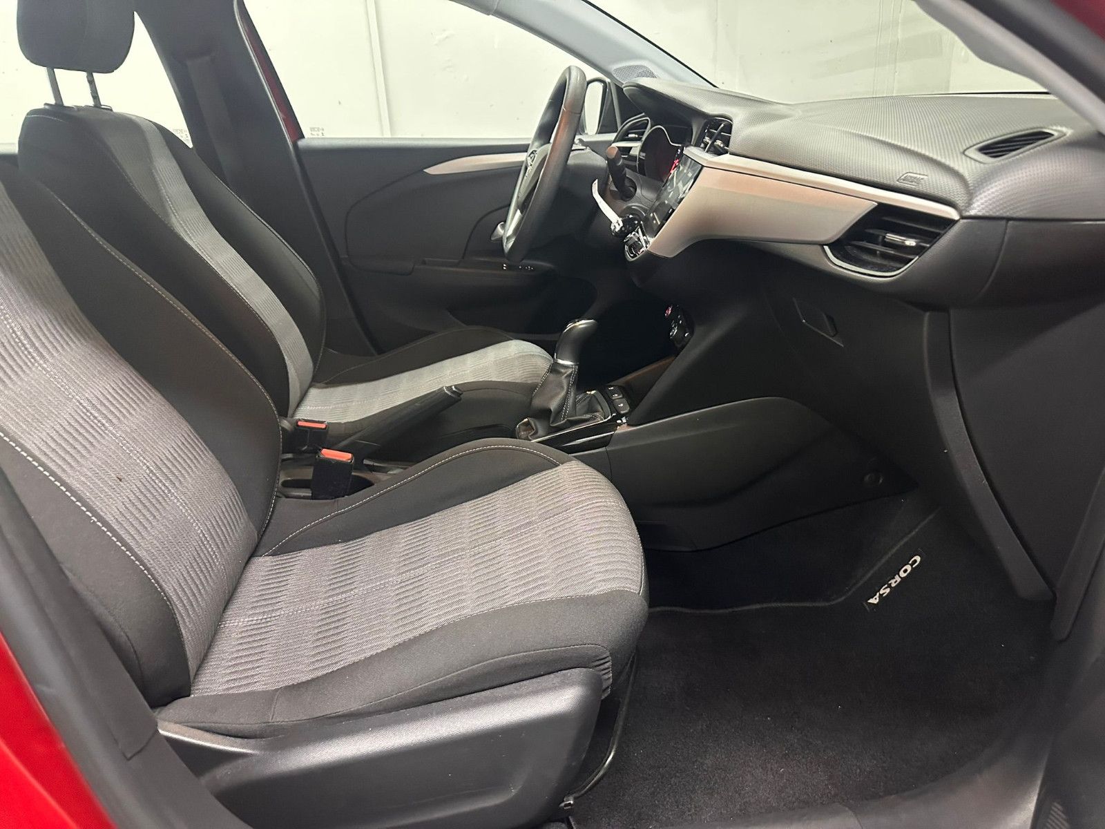 Fahrzeugabbildung Opel Corsa 1.2 Edition *NAVI*KLIMA*SH*KAMERA*