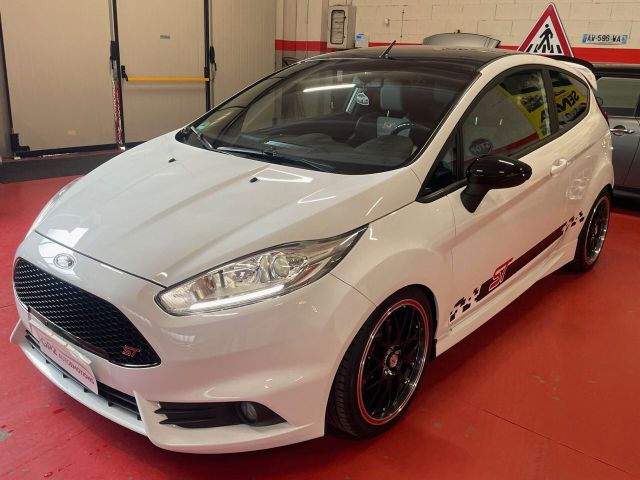 Ford Fiesta 1.6 182CV 3 porte ST TELECAMERA POST