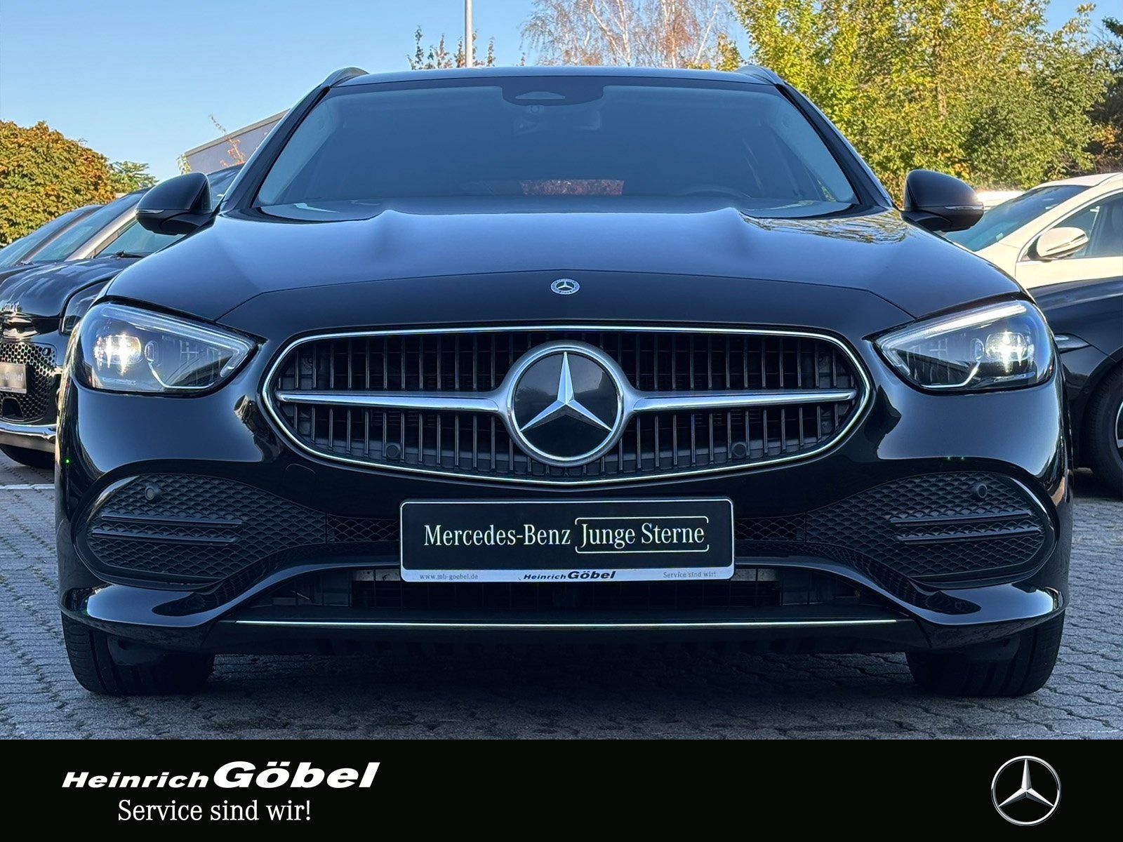 Fahrzeugabbildung Mercedes-Benz C 220 d T AHK*LED*KAMERA*APPLECARPLAY*AVANTGARDE