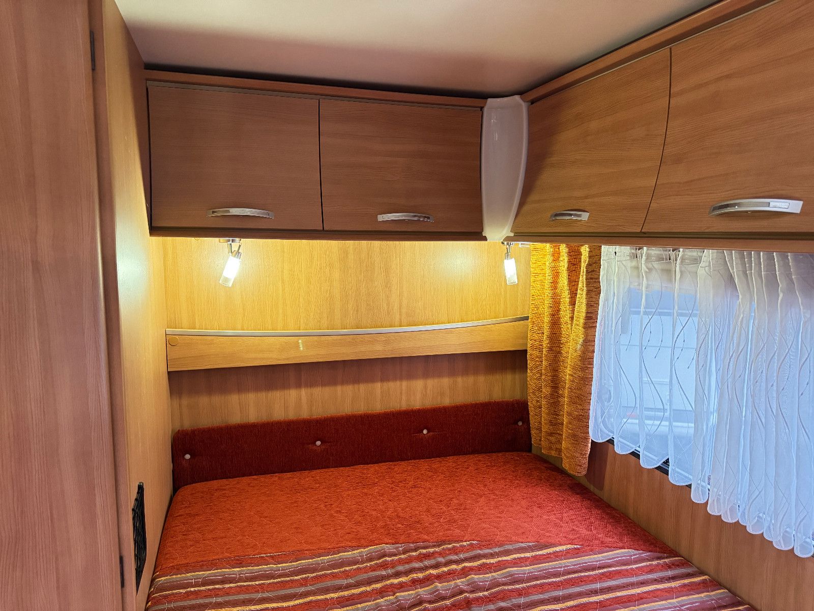 Fahrzeugabbildung Chausson Flash 02 Ford Transit 2.2 KAMERA STANDHEIZUNG TV