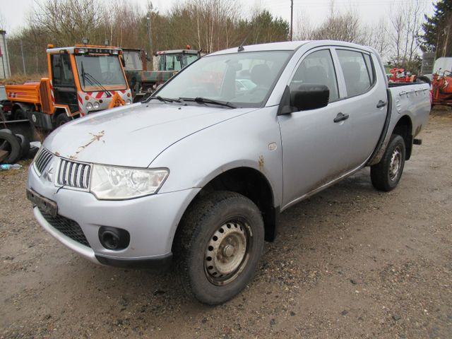 Mitsubishi L200 DI-D Pickup =4-türig= =4x4= =Lkw-Zulassung=