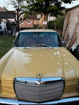 Mercedes-Benz 240 D 3.0 Mercedes Benz - Mercedes-Benz 240: D