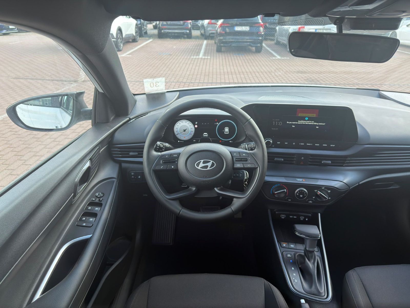 Fahrzeugabbildung Hyundai i20 1.0 T-GDI Blackline *Navi*RFKamera*LED*BOSE*