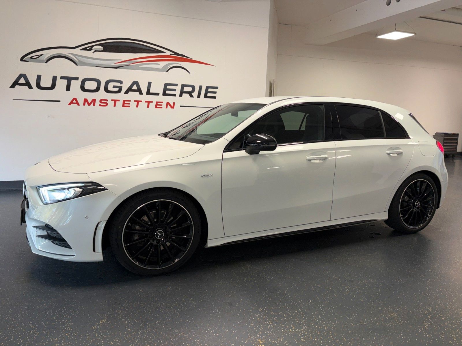 Mercedes-Benz A 200 AMG-Line Edition 2020 Kam LED foto 2