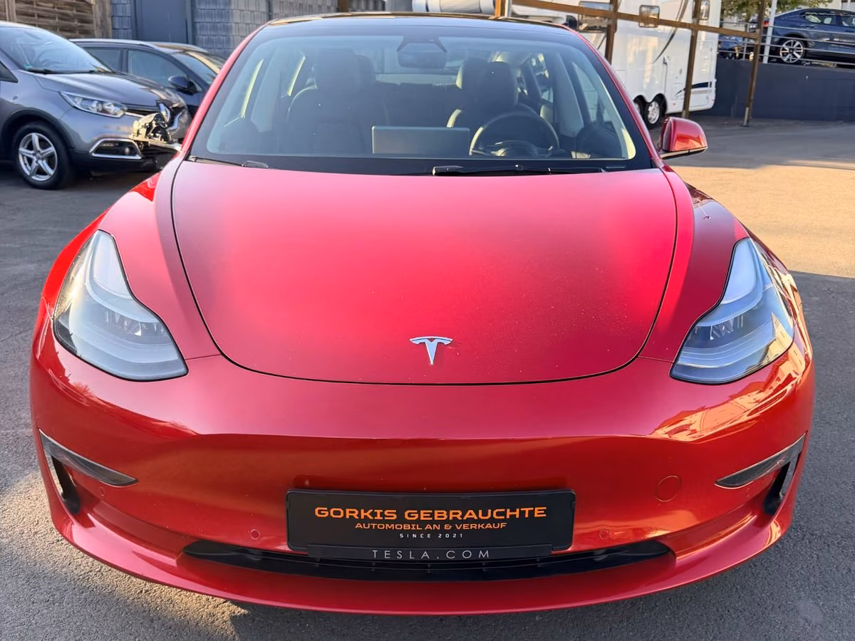 Tesla Model 3 Performance Dual AWD