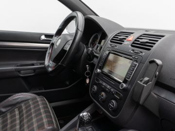 Fahrzeugabbildung Volkswagen Golf V GTI Edition 30 Navi Soundsystem Standhzg