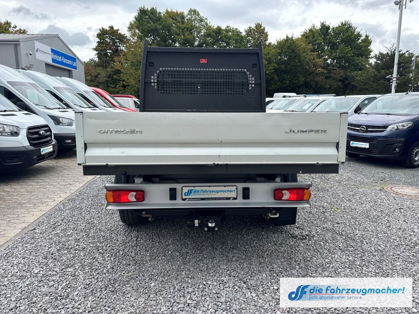 Fahrzeugabbildung Citroën Jumper Pritsche Doppelkabine DAB Spurhalteass. N