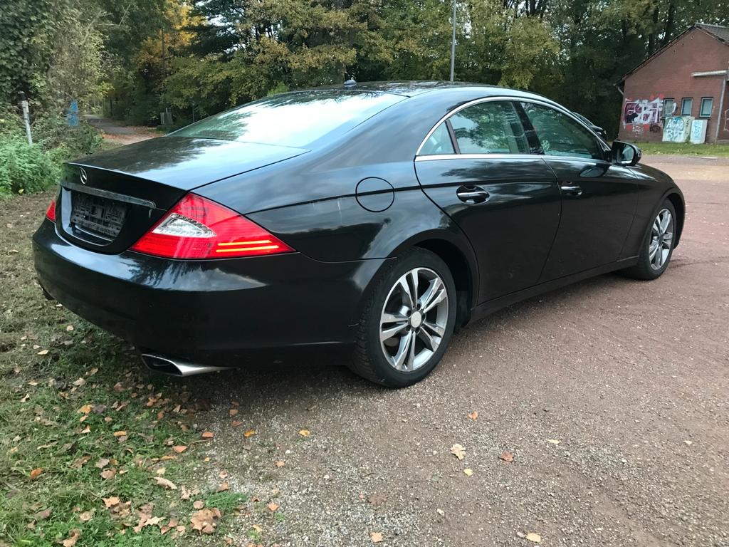 Mercedes-Benz CLS 320