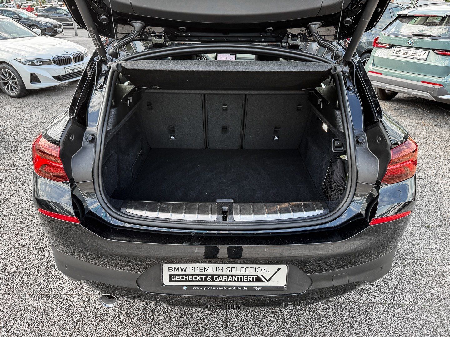 BMW X2 sDrive18i RFK + NAVI + LED + PDC + DAB + UVM. foto 18