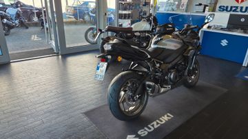 Suzuki GSX-S 1000GT Aktion
