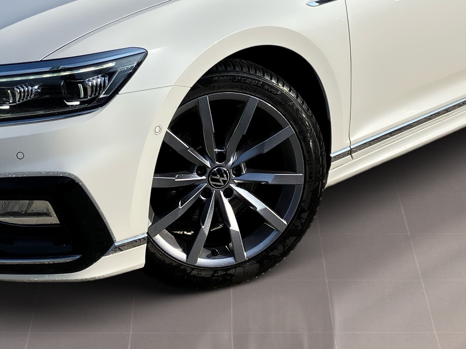 Volkswagen Passat Variant - Bild 7