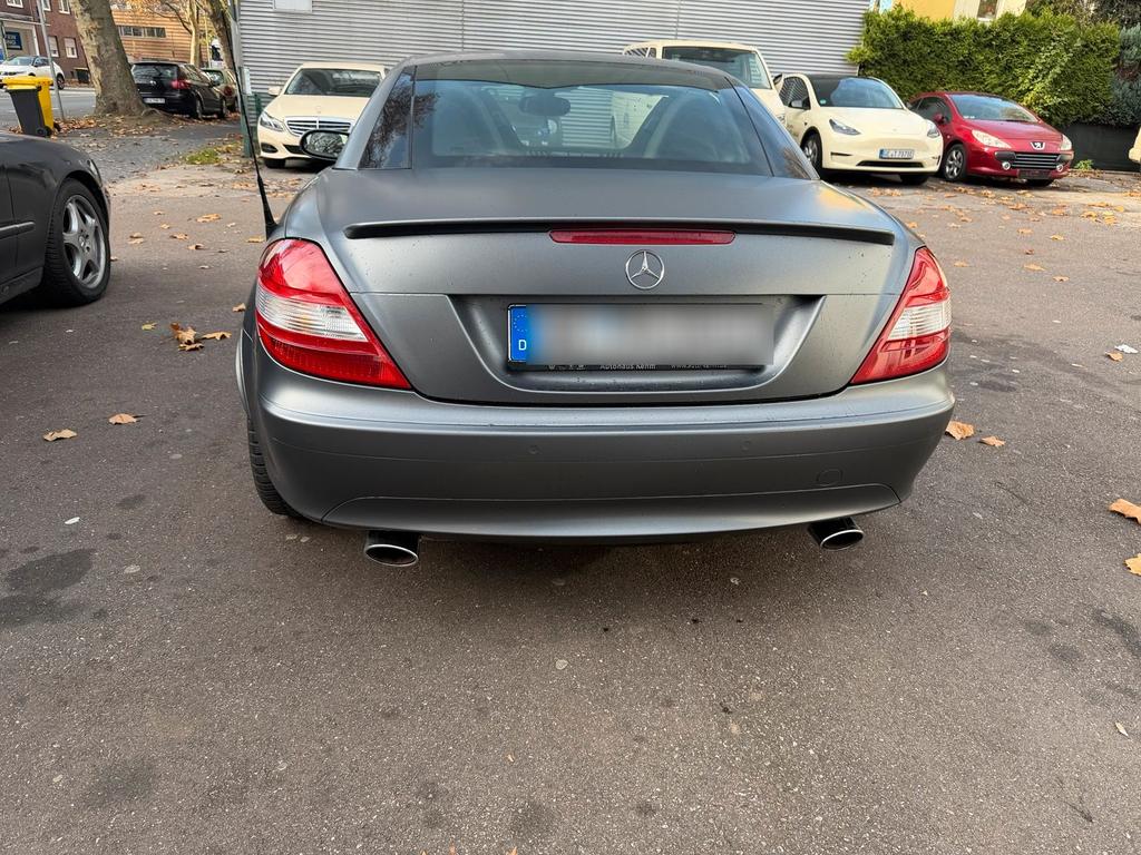 Mercedes-Benz SLK 350