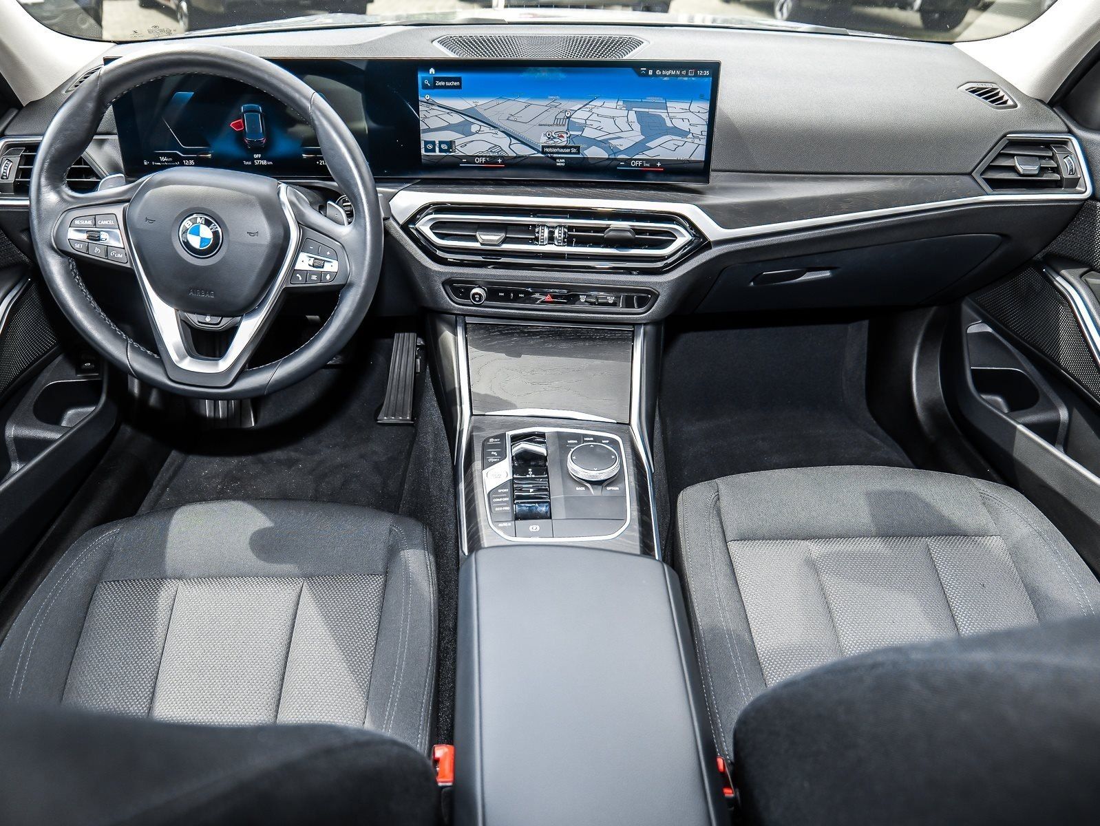 BMW 320i Touring AHK Navi Memory RFK DAB foto 3