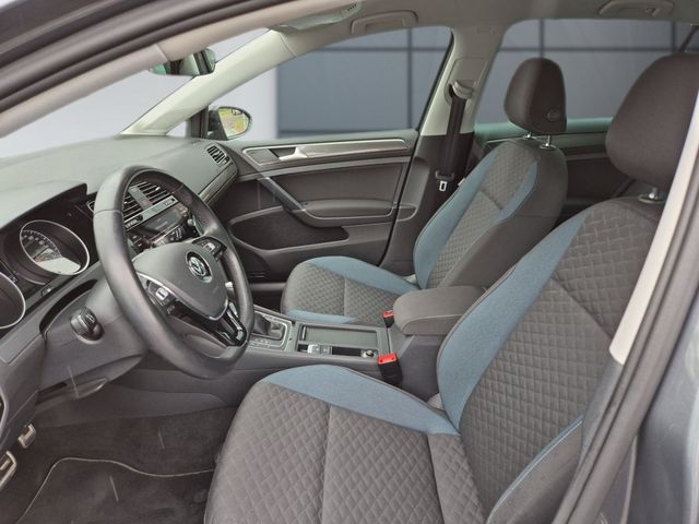 Golf VII 1.5 TSI IQ.DRIVE *DSG*LED*STANDHEIZUNG*