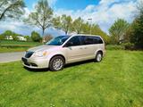 Lancia lancia chrysler voyager 2.8 crd   1.hand - Lancia Voyager von privat