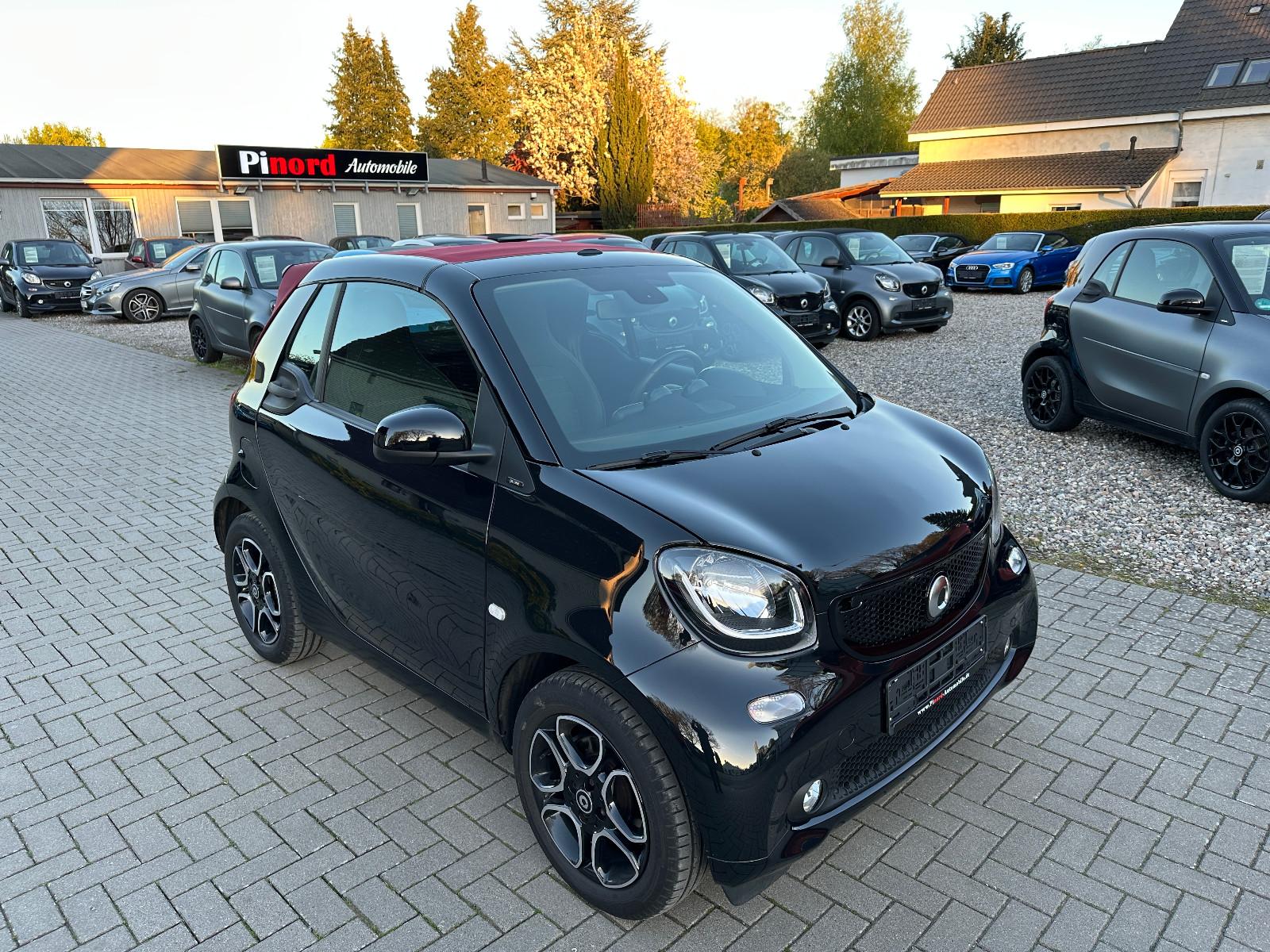 Smart ForTwo cabrio Prime LED-NAVI-90PS-KAM-PDC-S.HEIZ