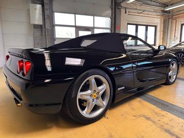 صورة 6 لـ 1996 Ferrari F355