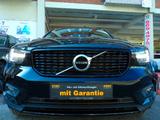 Volvo XC40 B5 R Design AWD LED Alcantara Navi LTE LKA - Volvo XC40 in Köln