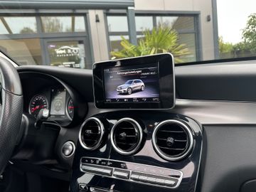Mercedes-Benz GLC 250 4MATIC Autom. PANORAMA KAMERA LEDER – Bild 18