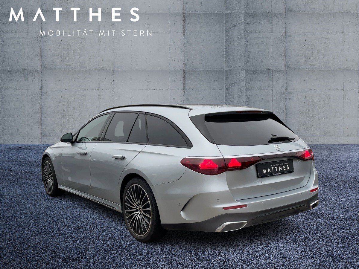 Fahrzeugabbildung Mercedes-Benz E 220 d 4M T-Modell AMG/Night/360°/Dig.-Light/AH