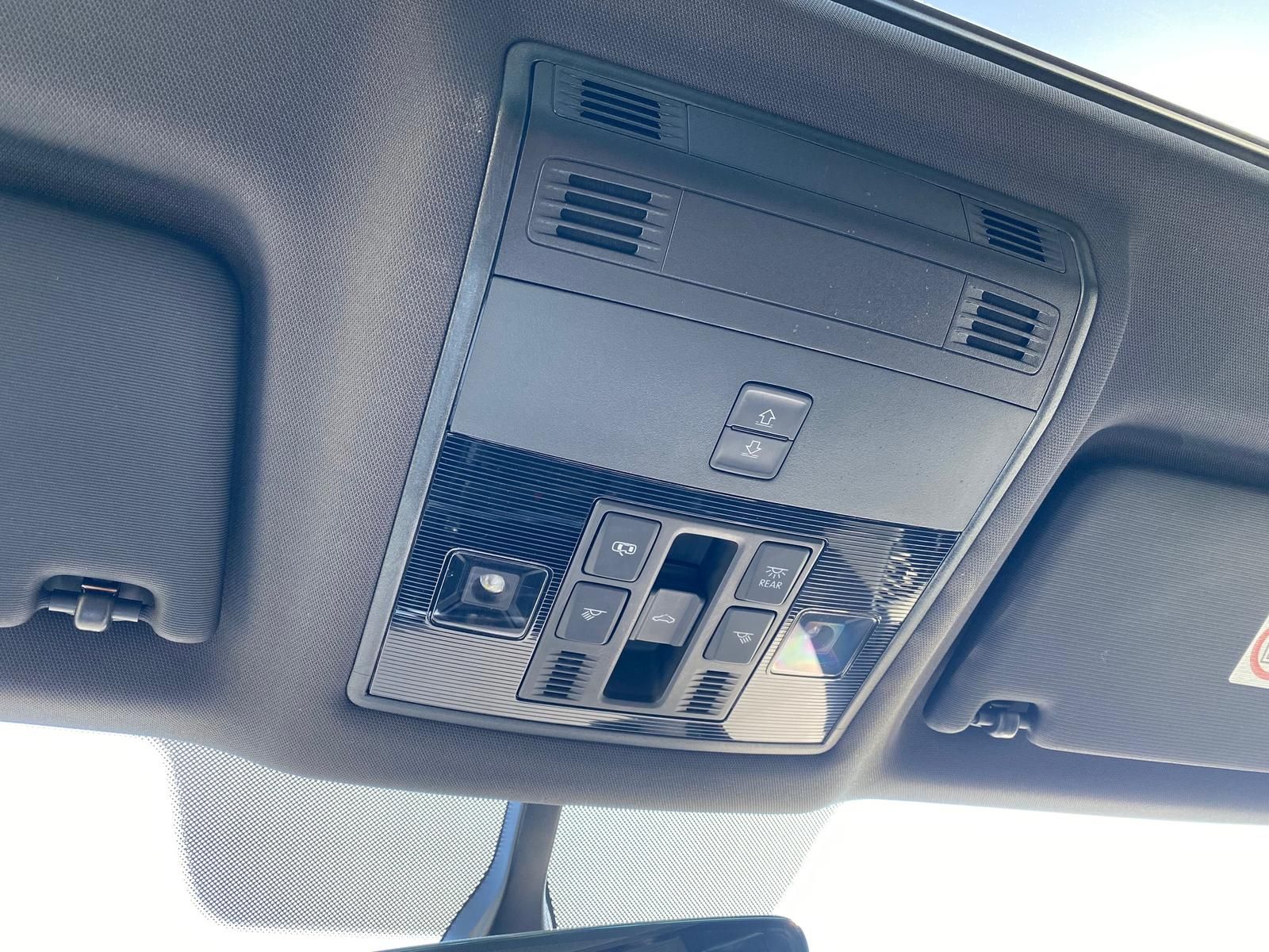Fahrzeugabbildung SEAT Ateca 1.5 TSI FR APP+ACC+RFK+AHK+NAVI+SITZHEIZ