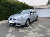Volkswagen Golf 2.0 TDI 6-Gang DPF Trendline Trendline