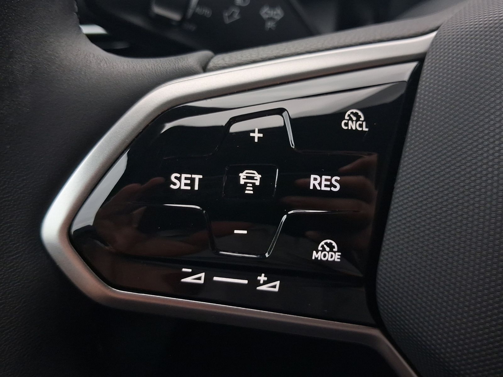 Volkswagen ID.5 Pure 125 kW (170 PS) 52 kWh 1-Gang-Automati foto 14