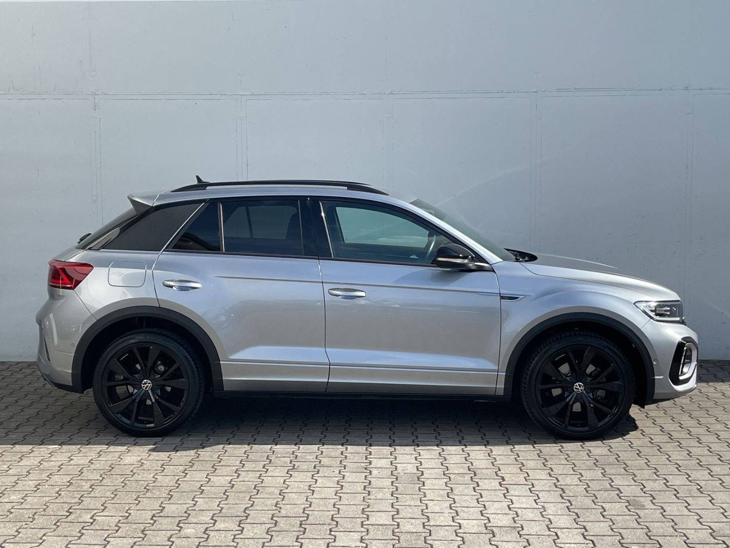 T-Roc 1.5 TSI DSG R-Line Black Style AHK/Matrix/