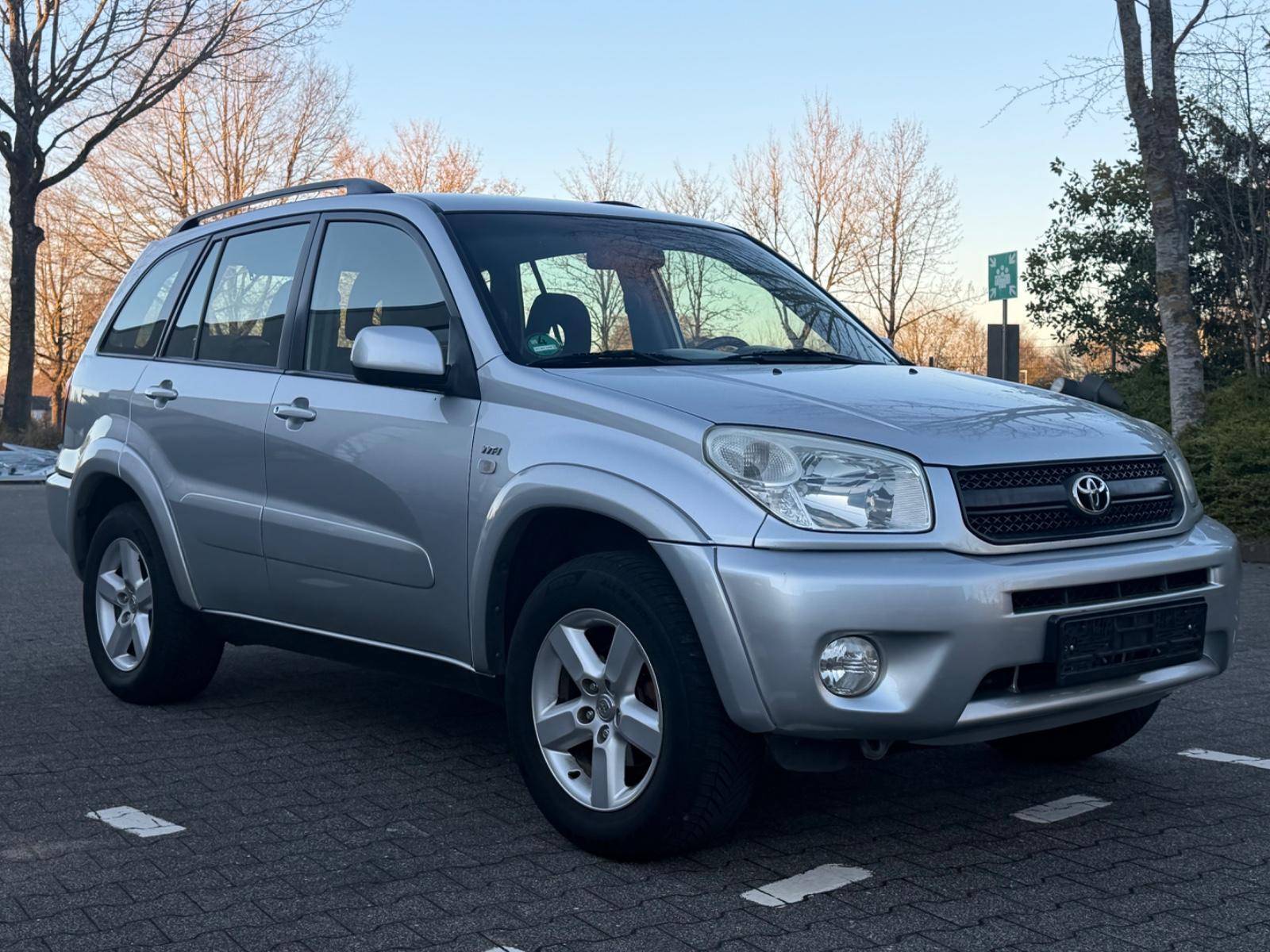 Toyota RAV 4 RAV4 2.0 Sol