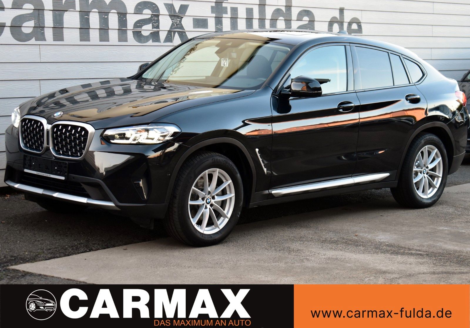 Fahrzeugabbildung BMW X4 xDrive 20dA Leder,Navi,LED,Panorama,SH,PDC