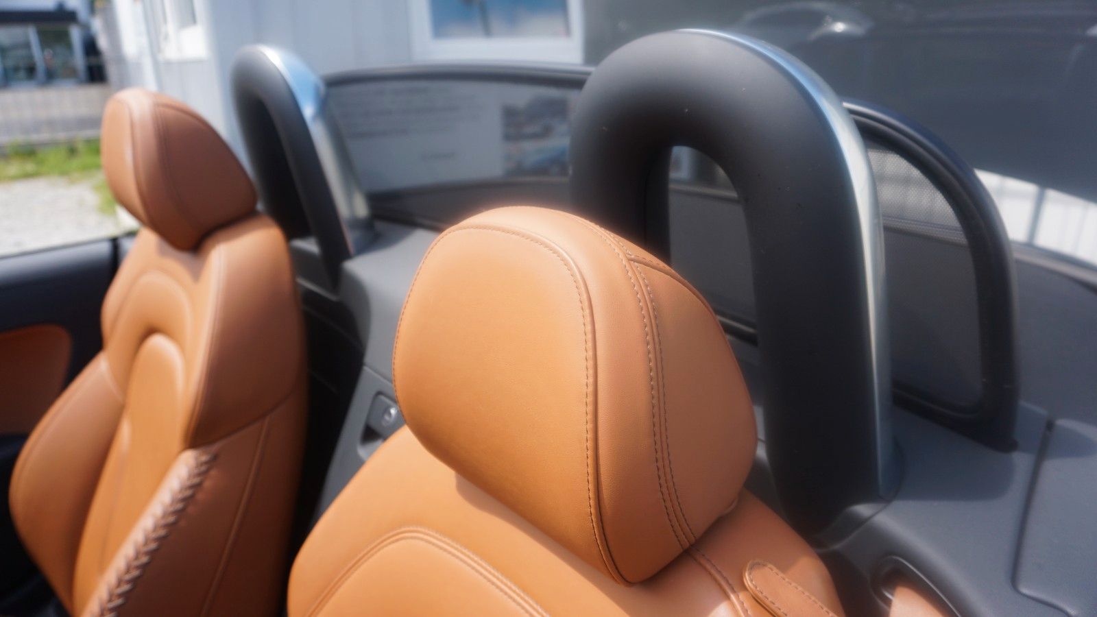 Fahrzeugabbildung Audi TT Roadster 2.0 TFSI quattro,Leder,Navi,Xenon,SH