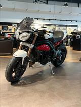 Triumph Speed Triple 1050 - TRIUMPH NAKED BIKE