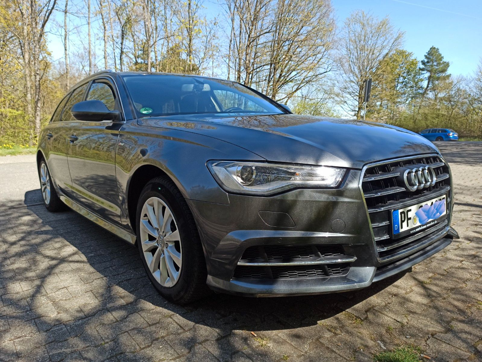 AUDI A6 2.0 TDI 140kW ultra AHK Navi XENON PDC LM