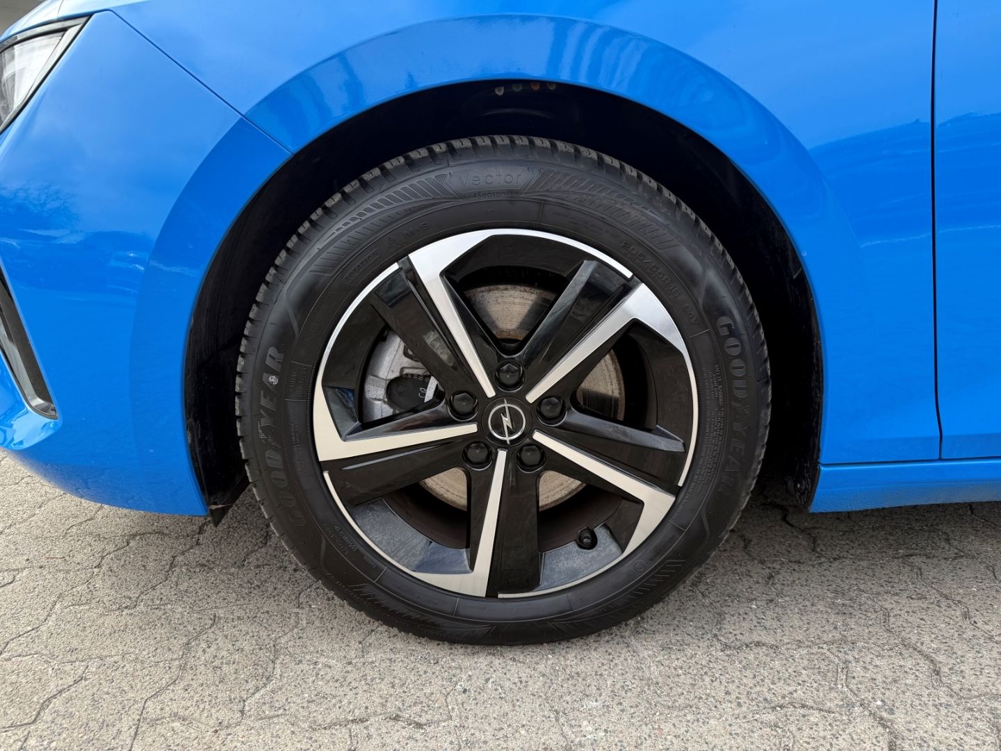 Fahrzeugabbildung Opel Astra L Sports Tourer GS SHZ+LHZ+Kamera