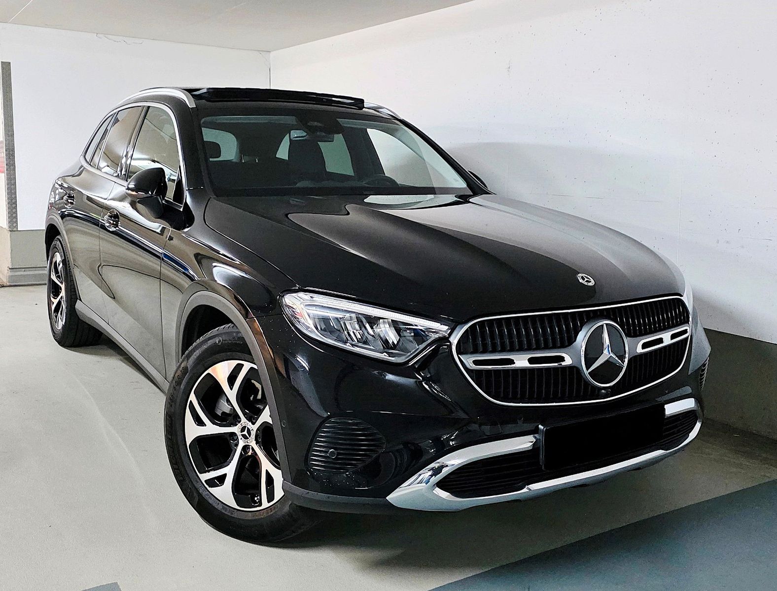 MERCEDES-BENZ GLC 220 d 4MATIC Autom. -Avantgarde Panoramadach