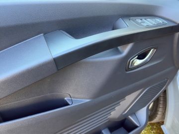 Nissan Primastar Kombi Tekna dCi170 °LED°Navi°RFK°SHZ°