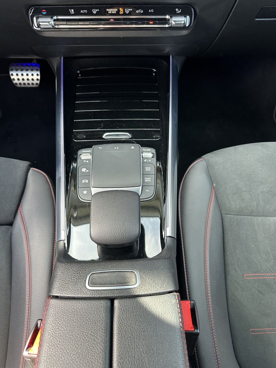 Fahrzeugabbildung Mercedes-Benz B 200 AMG-Line NAV+LED+ACC+SHZ+VCOCK+NIGHT+SOUND