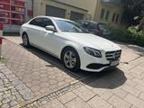 Mercedes-Benz E 200 E -Klasse Lim. E 200 - Mercedes-Benz E 200 in München
