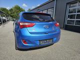 Hyundai i30 YES! NAVI*SHZ*ALU*GRA*KAMERA*MFL beheizt* - Hyundai i30: Kleinwagen
