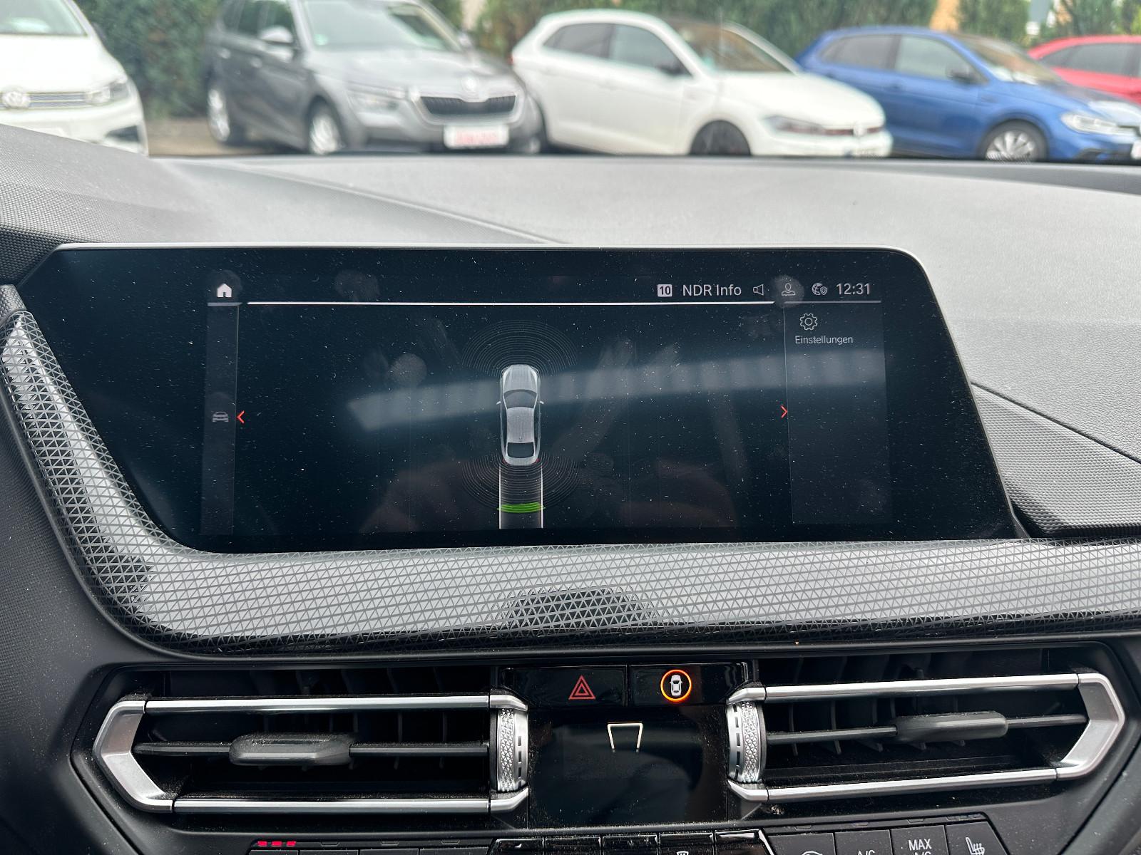 BMW 216 Gran Coupé PANO,NAVI,LED,Live Cockpit