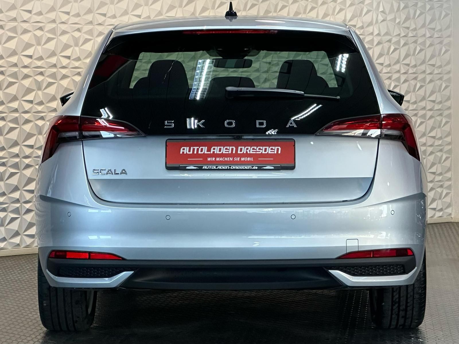 SKODA Scala 1.0TSI SELECTION LED#AHK#SHZ#LH#TEMPO#SPUR - Image 6