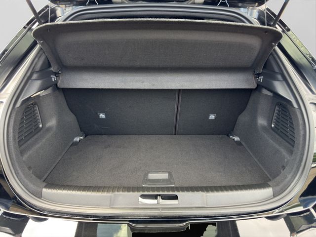 Fahrzeugabbildung Opel Mokka-e Ultimate Wärmepumpe+LED+ACC+Kamera+Navi