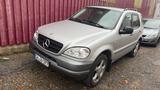 Mercedes-Benz ML 320, Leder, TÜV 03/27, AHK, 179.000 KM - gebrauchte Mercedes-Benz ML-Klasse aus dem Jahr 2000