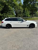 BMW 540i xDrive Touring A - - BMW 540 in Frankfurt (Main)