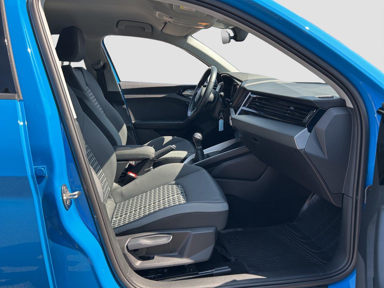 Audi A1 Sportback 25 TFSI S line, миниатюра 20