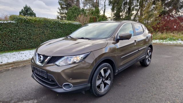 Nissan Qashqai 1,6l dci SHZ NAVI PDC 360°KAM GRA TÜV26